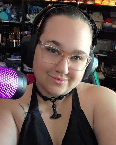 Back into the fray of chaos!
I am LIVE!!!
#RogueEnergyAffiliate #BlerpSoundAlerts #FemaleStreamer #FemaleGamer #ThroneWishlis...