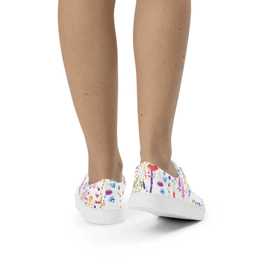 Spring Flowers Women's Lace-Up Canvas Shoes product image (10)