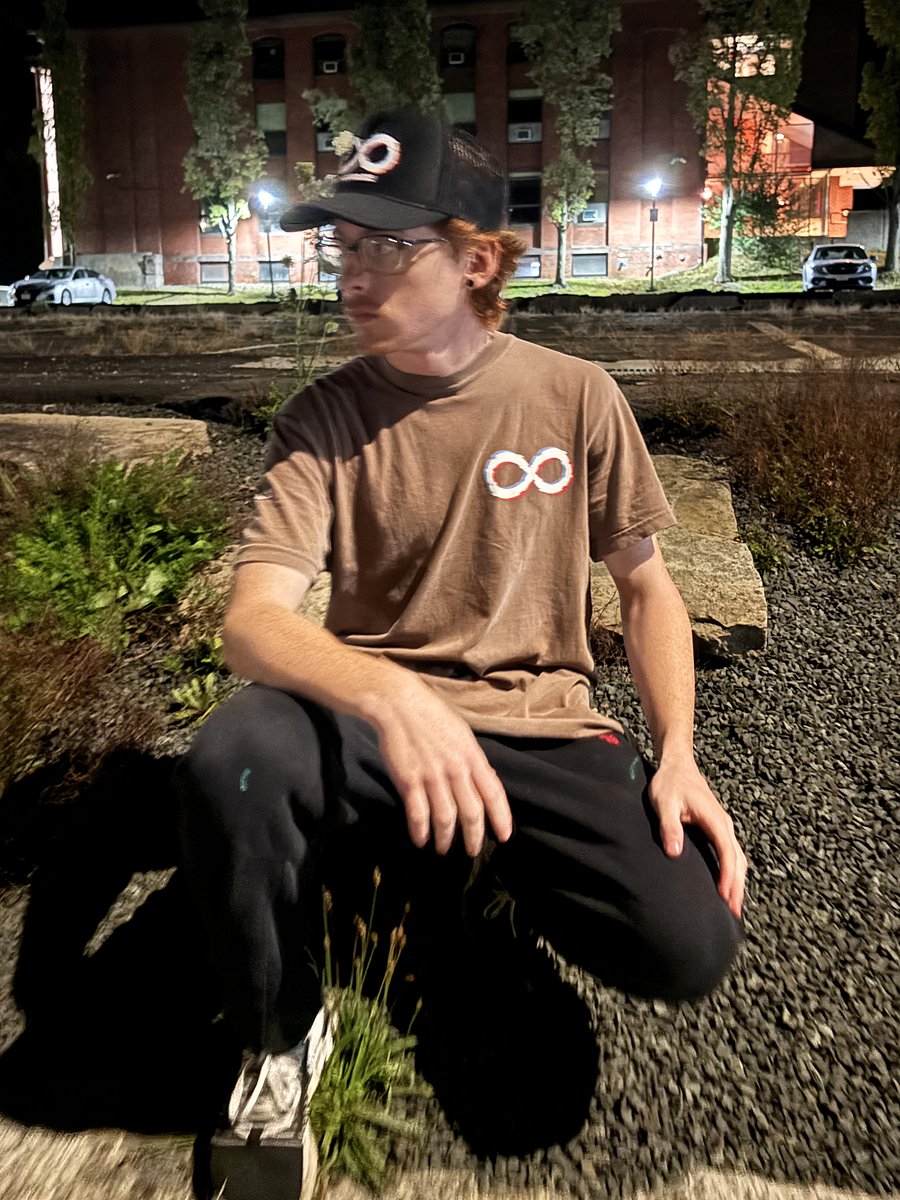 ILLUSIONFINITY Tee product image (4)