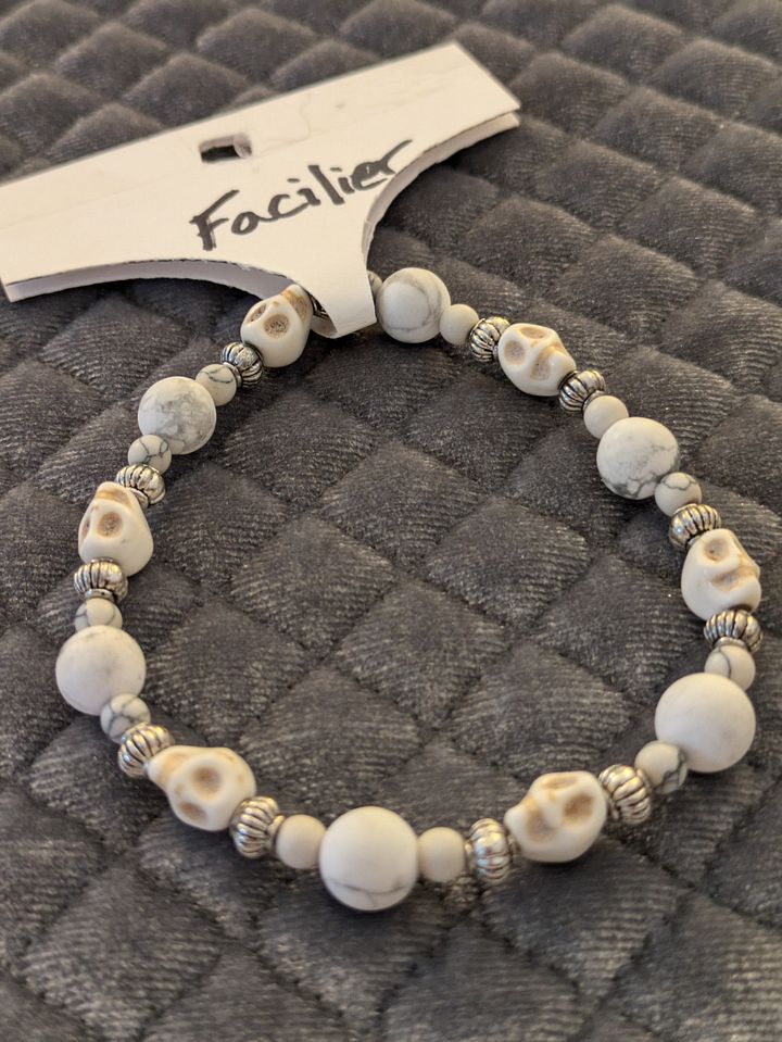 Facilier Bracelet product image (1)