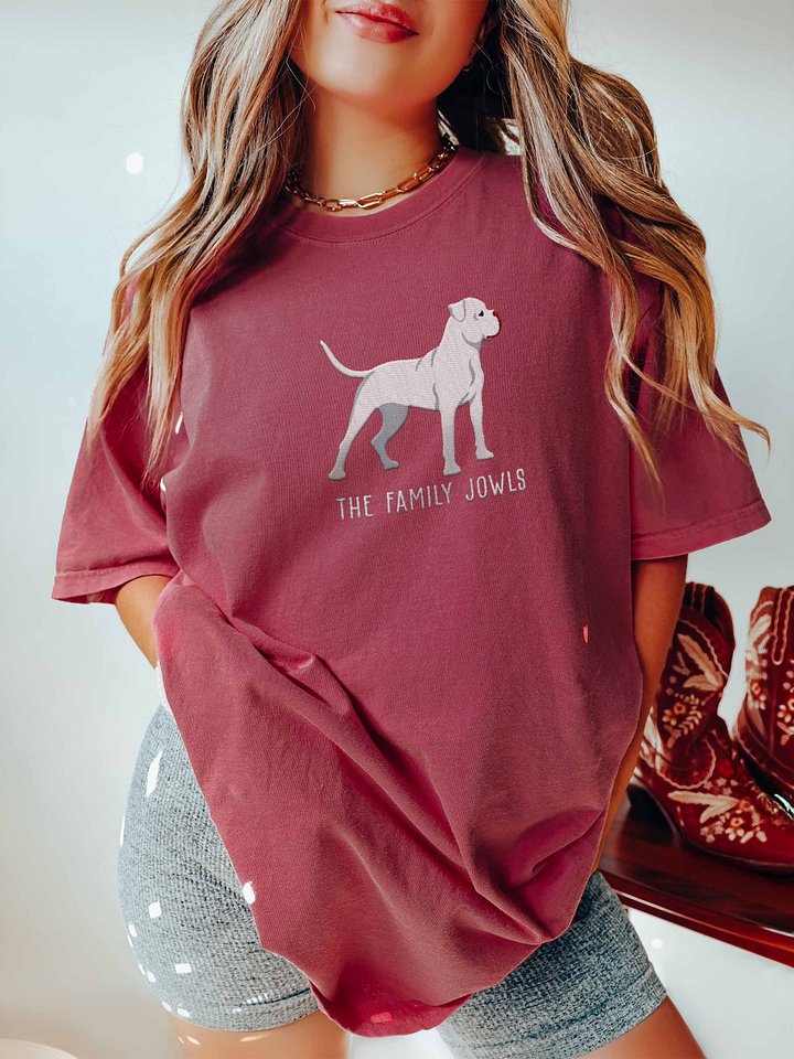 The Family Jowls T-Shirt(Embroidered) of an American Bulldog(White) product image (2)