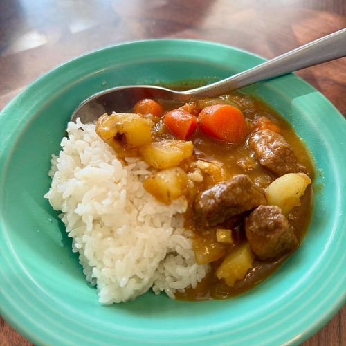 I just made Japanese curry for the first time. This stuff is truly 12/10, served with some sticky rice. I followed the Japane...