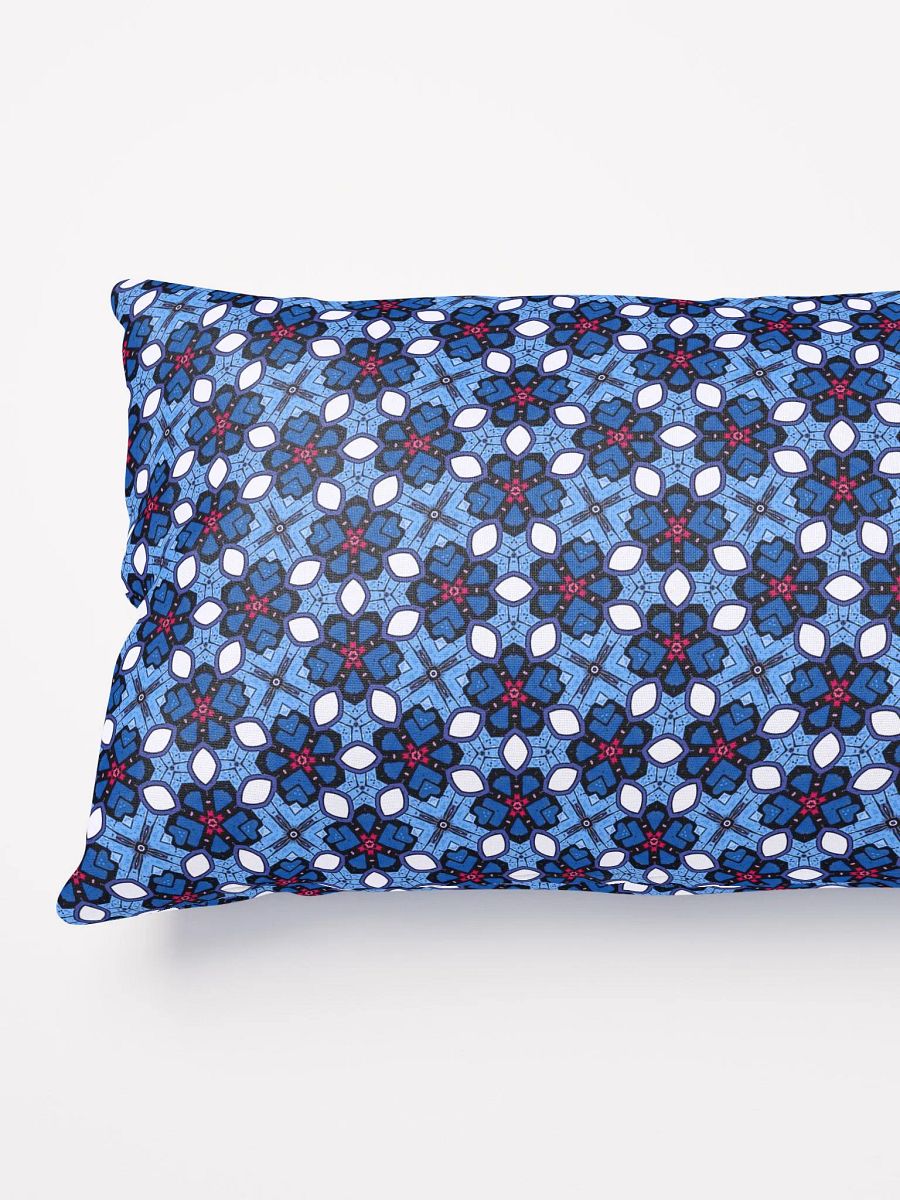 Floral Hearts Pillow product image (3)