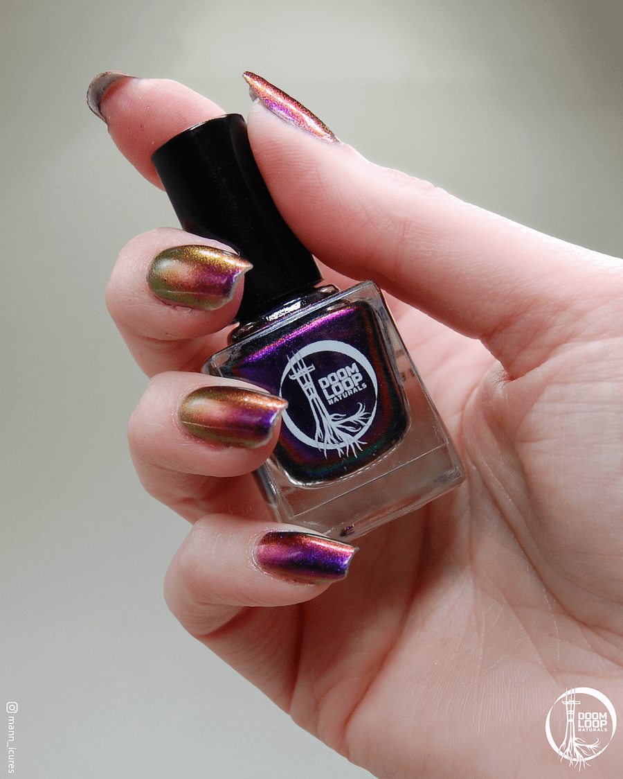 LAWFUL CHAOS - Purple Gold Red Green Multichrome Nail Polish product image (4)
