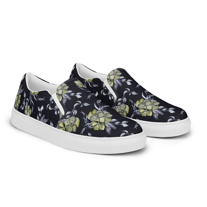 Gothic Flower | Men's Slip-On Canvas Shoes product image (2)