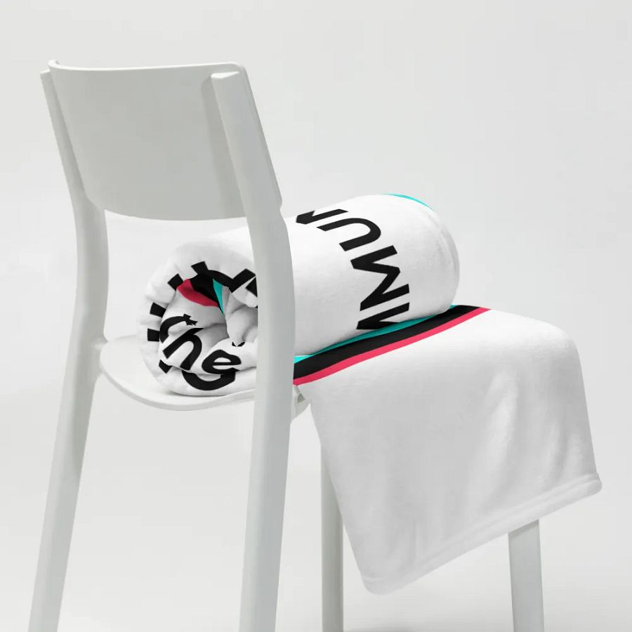 banned from TikTok throw blanket product image (20)