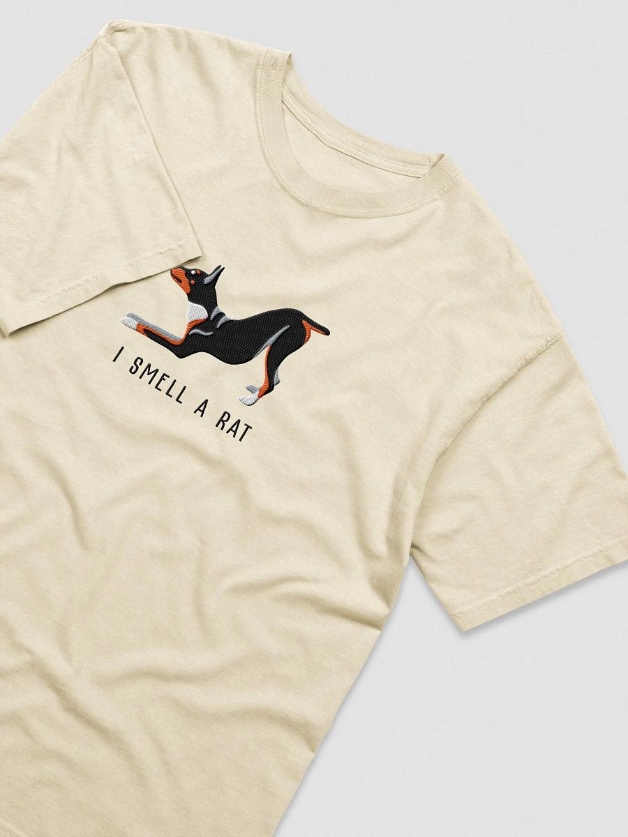 I Smell a Rat T-Shirt(Embroidered) of a Rat Terrier(Tricolor) product image (6)