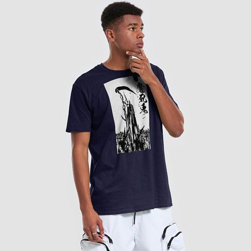 Death looks on curiously...Are you afraid?
Find out at Mashiyuu.com

#denungeherrholm #Reaper #streetwear