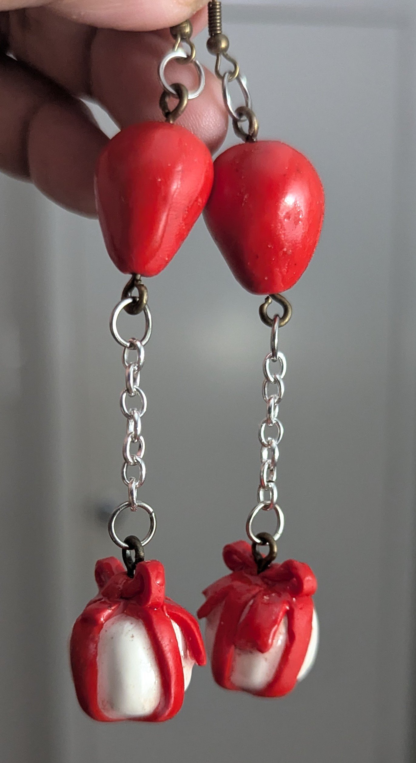Handmade Animal Crossing Balloon Present Earrings – Cute Gamer Jewelry product image (1)