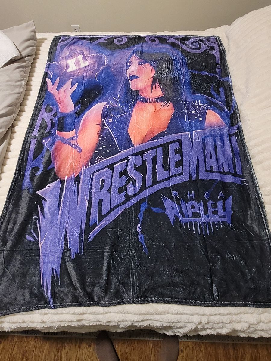 Rhea Ripley Blanket product image (2)