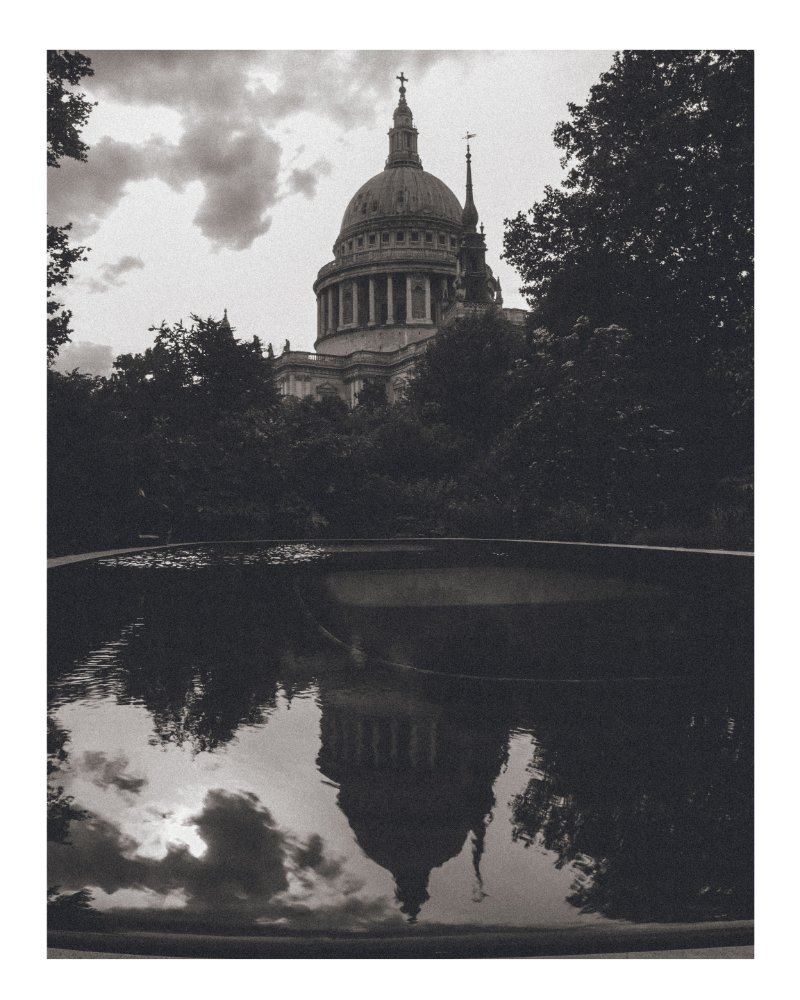 Reflections of St. Paul - Black & White / Digital product image (1)