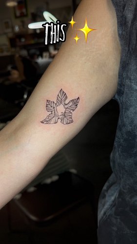 Shout out to my birthday girl cousin  @___peachesss___ 💕 Love you! Wanted to show off some of the tattoos I did last week and...