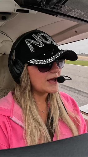 RATE MY TAKEOFF at Lakefront Airport! #aviation #pilot #travel #femalepilot
