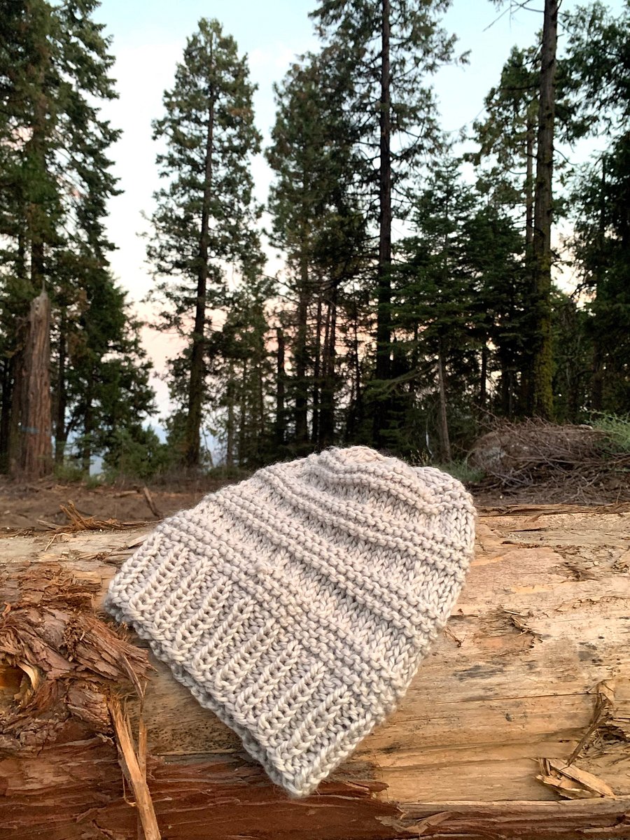 Slouchy Beanie Knit Pattern product image (2)