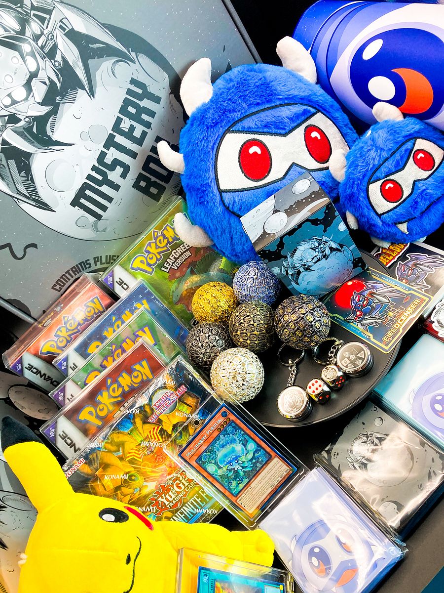 Mystery Box - DnD and PKM + TCG Bundle product image (3)