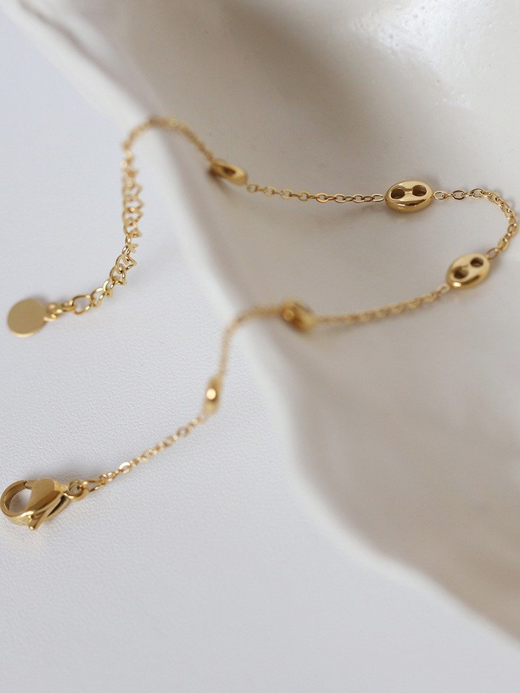 O-chain pig nose Bracelet | 18K Gold Plated product image (4)