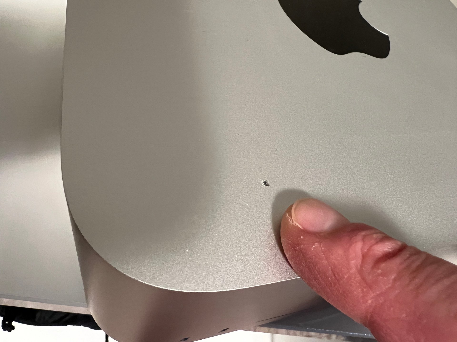 M1 ULTRA MAC STUDIO - 64GB / 1TB product image (8)