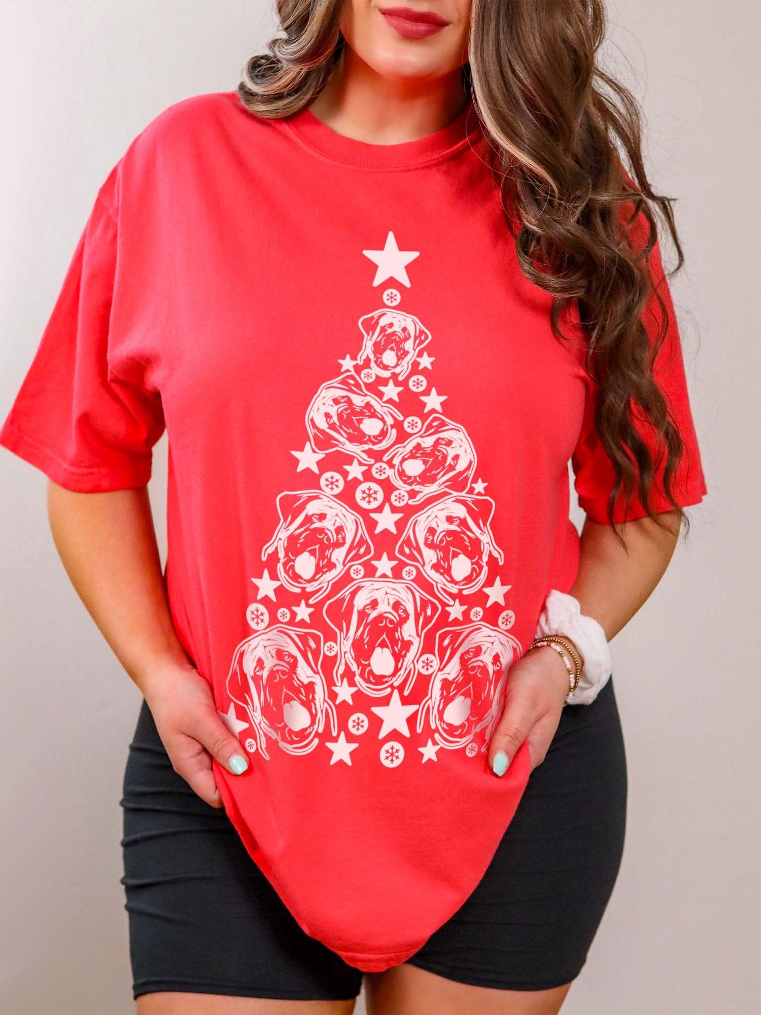 Bullmastiff Christmas Tree T-Shirt product image (1)