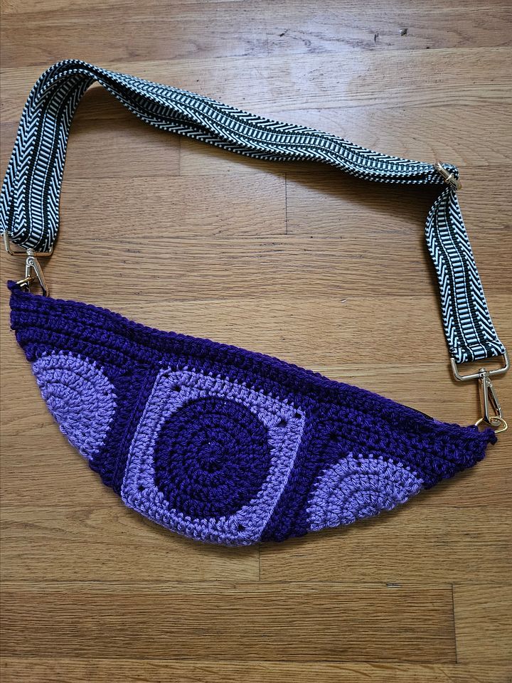 Cross Body Bags product image (1)