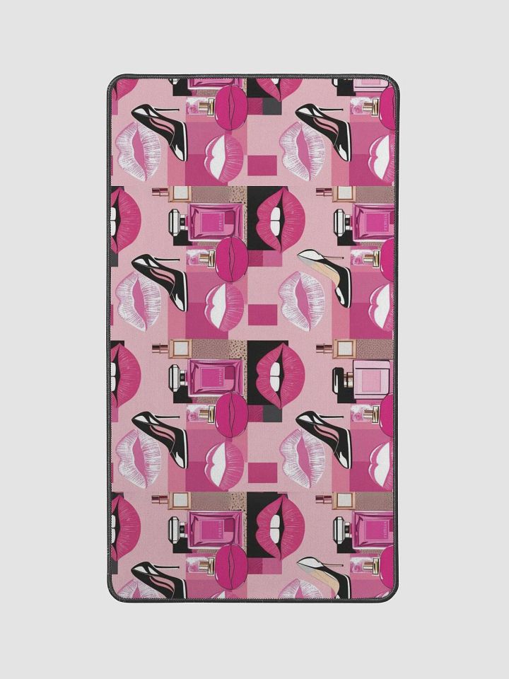 Chic Beauty Desk Mat - Fashion & Glam product image (1)