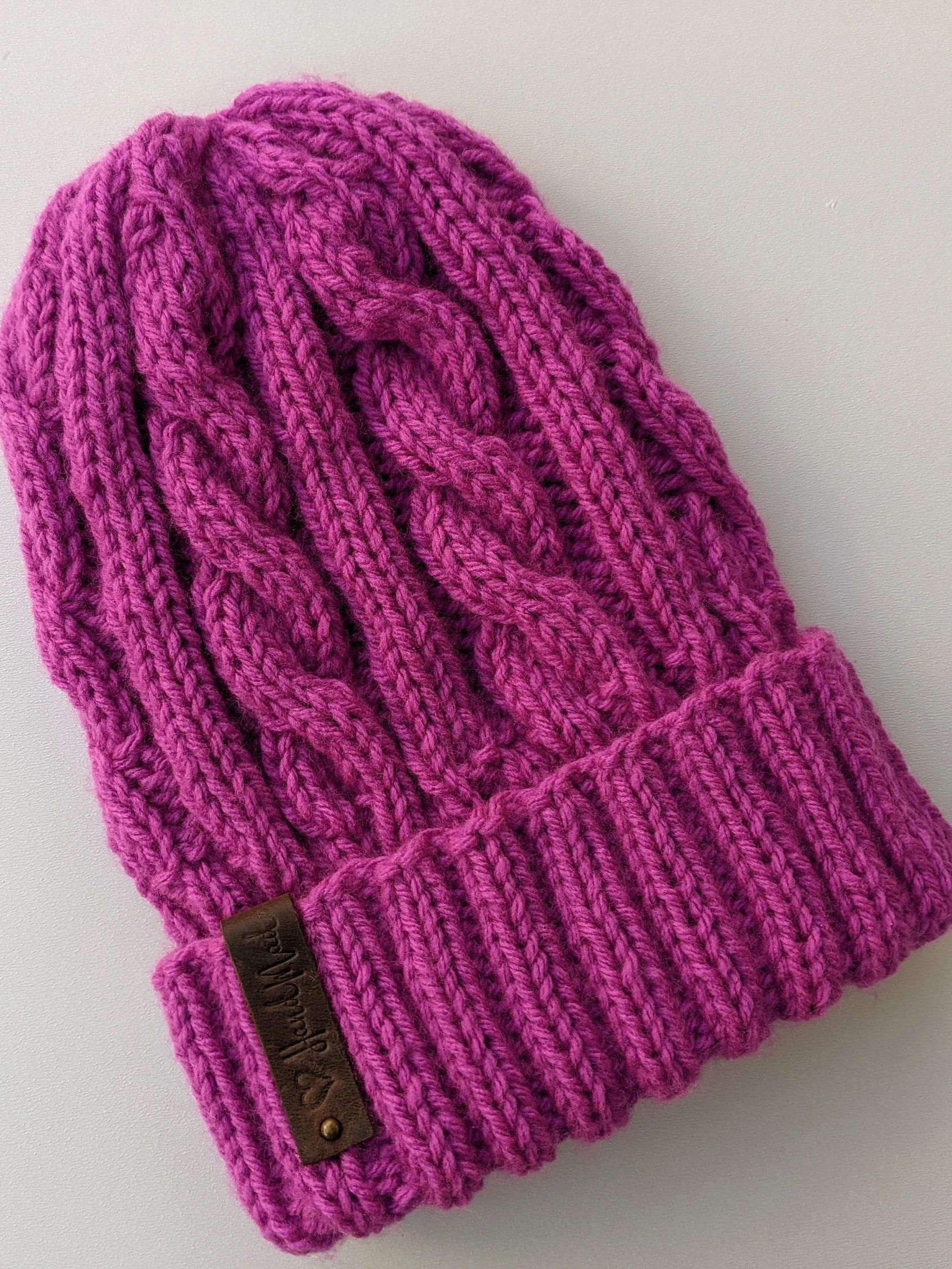 Worsted-Weight Yarn Crème Brûlée Cable Hat Knitting Pattern product image (4)