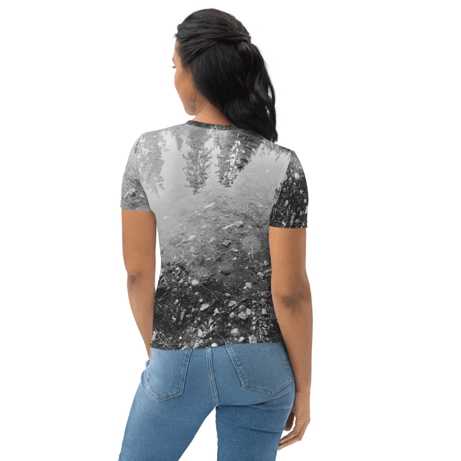Take a mental break and recharge your batteries. Women's T-shirt product image (7)