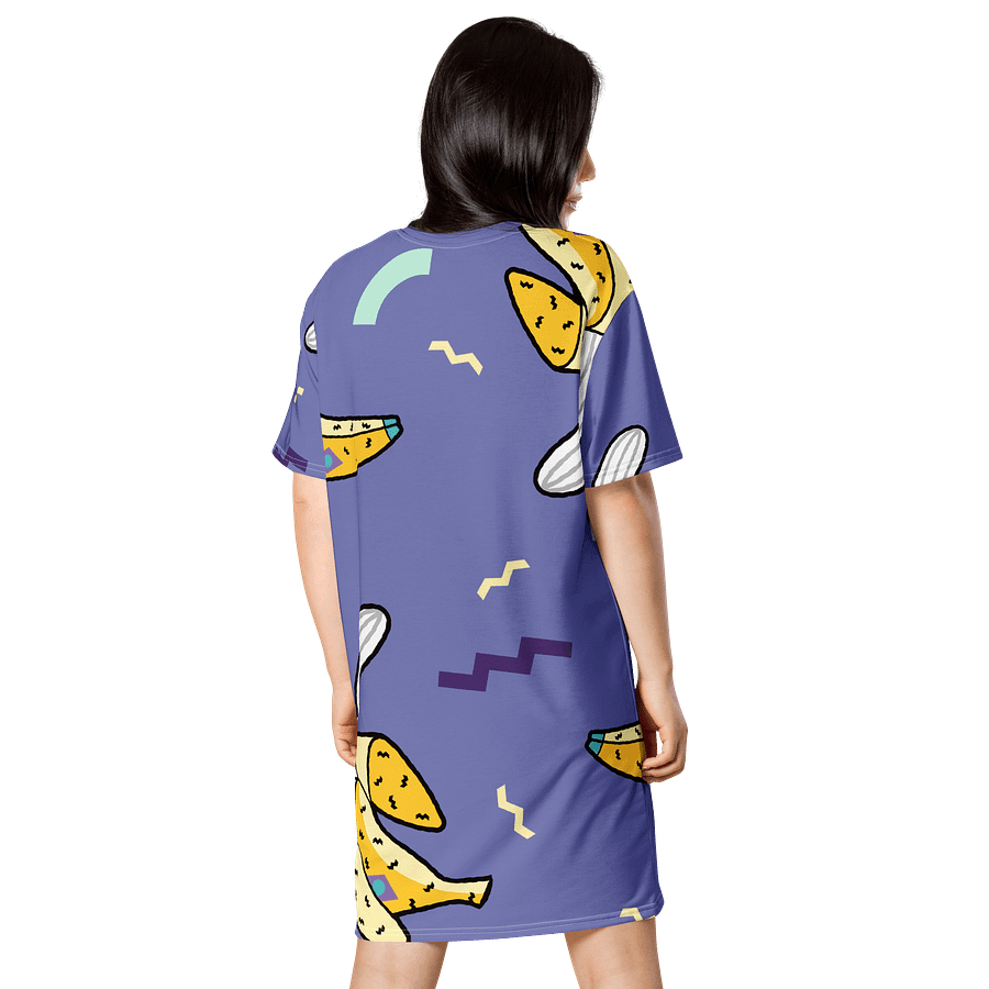Peel and Play T-Shirt Dress product image (2)