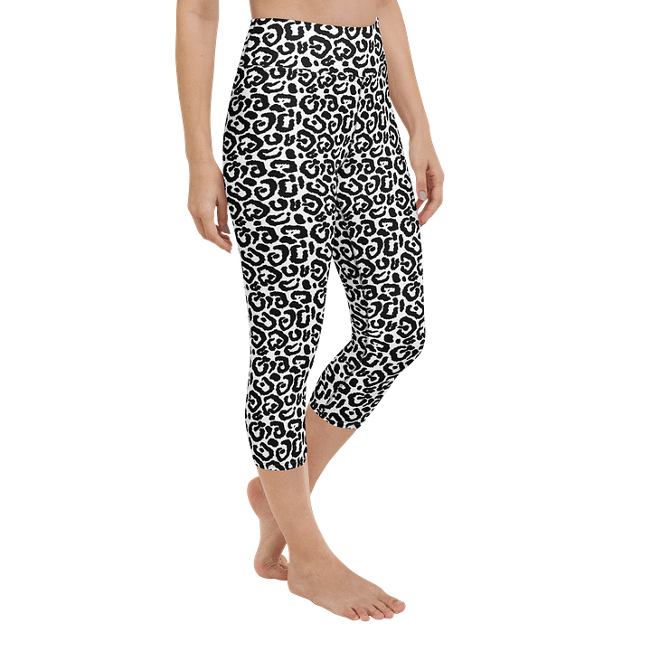 Black and White Leopard Print Yoga Capri Leggings product image (2)