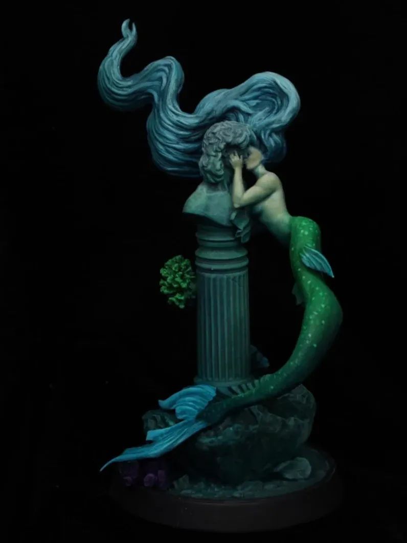 The Embrace - Mermaid Miniature product image (7)