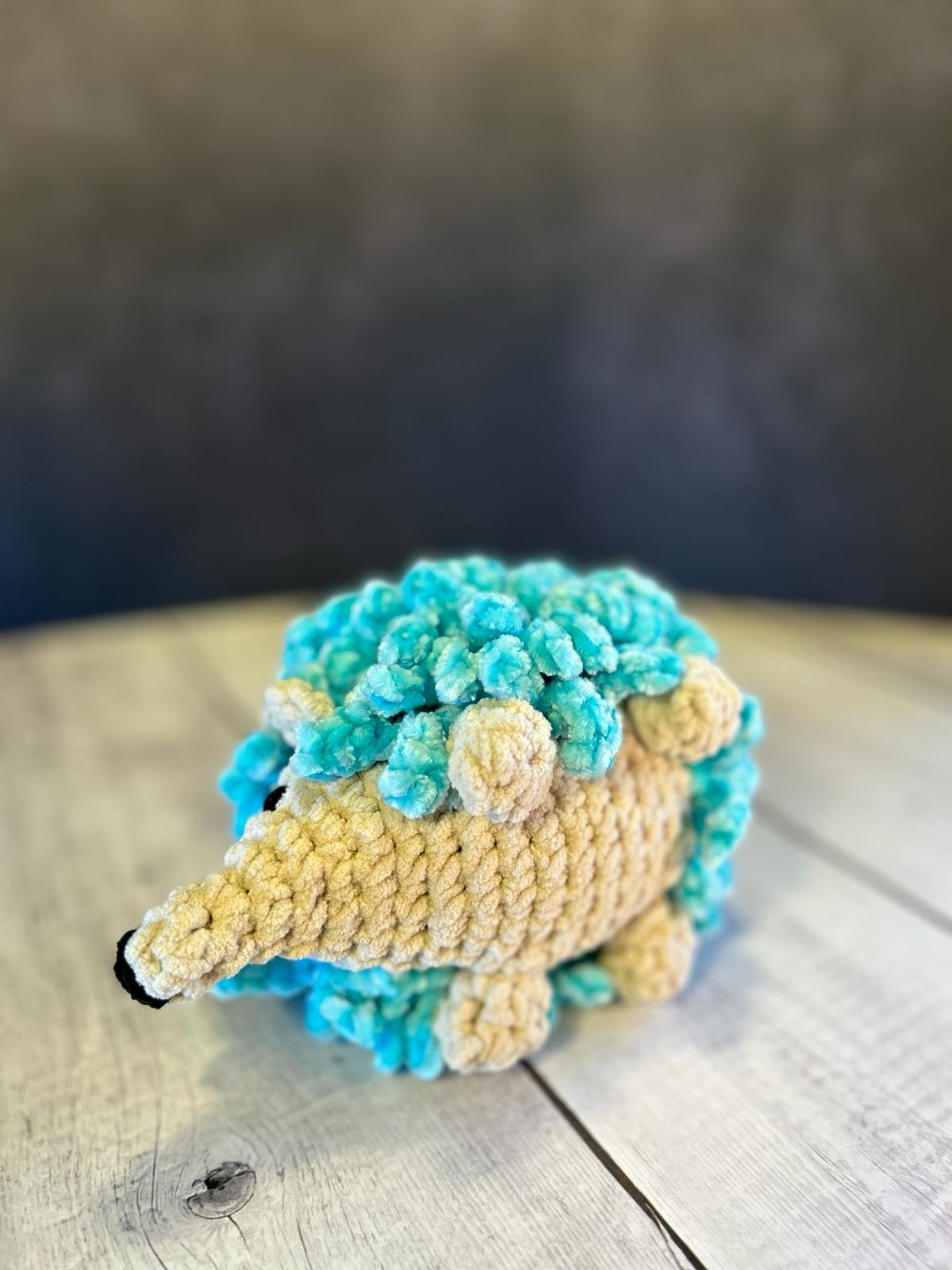 Carmela (porcupine amigurumi) product image (3)