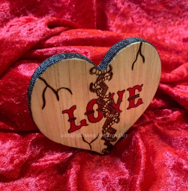 Unbroken Love Ornament product image (2)
