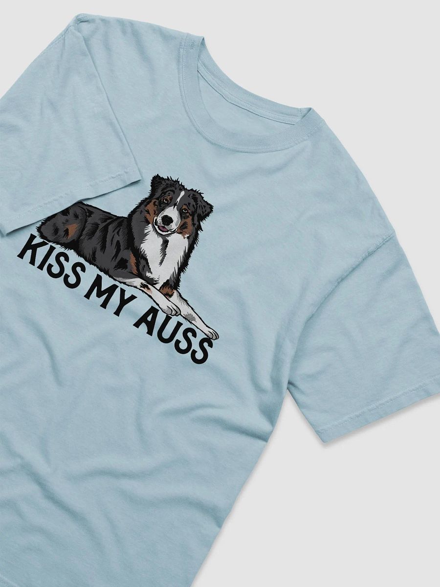Kiss My Auss | T-Shirt for Australian Shepherd (Tricolor) Dog Owners product image (11)