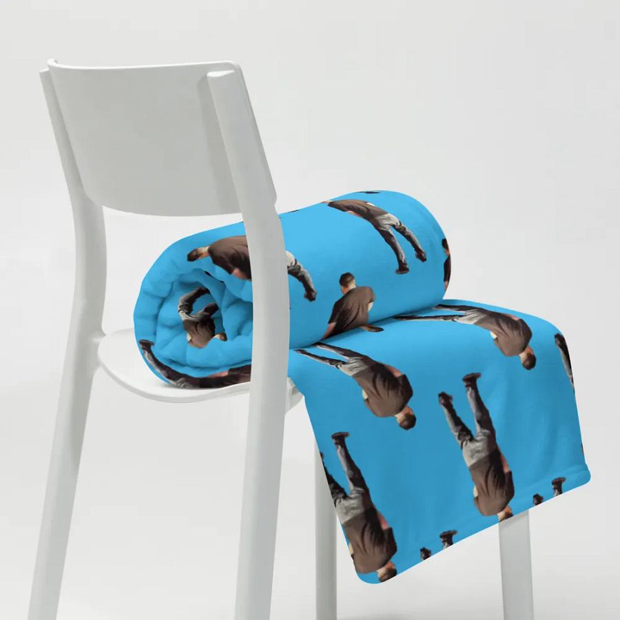 JOSH PEE BLANKET product image (20)