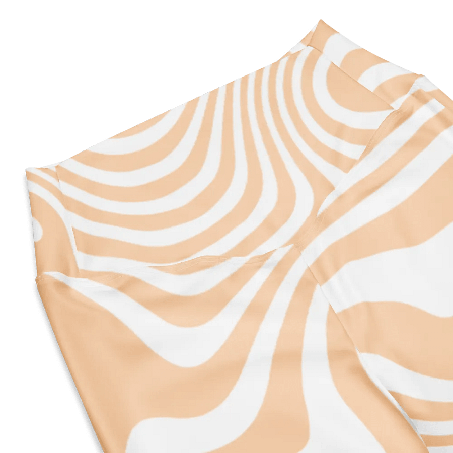 Ripple Effect Flare Leggings product image (6)