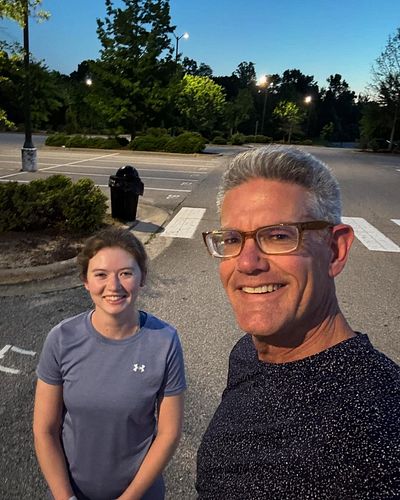 Wednesday run is done. Easy miles, easy conversation. 

Movement early = Happiness 

#rundone #easyrun #easymiles #running #m...