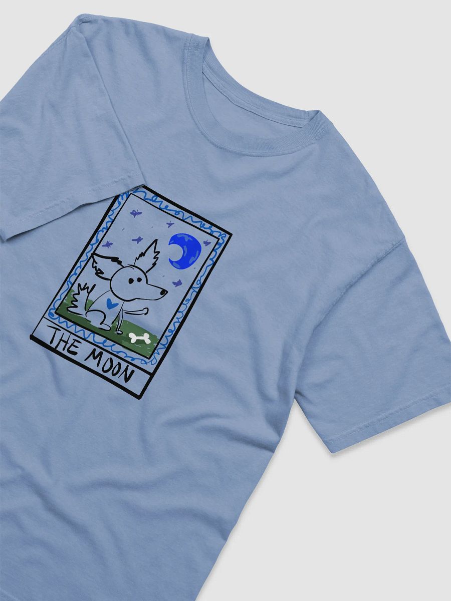 "the moon" tarot card t-shirt (light) product image (15)