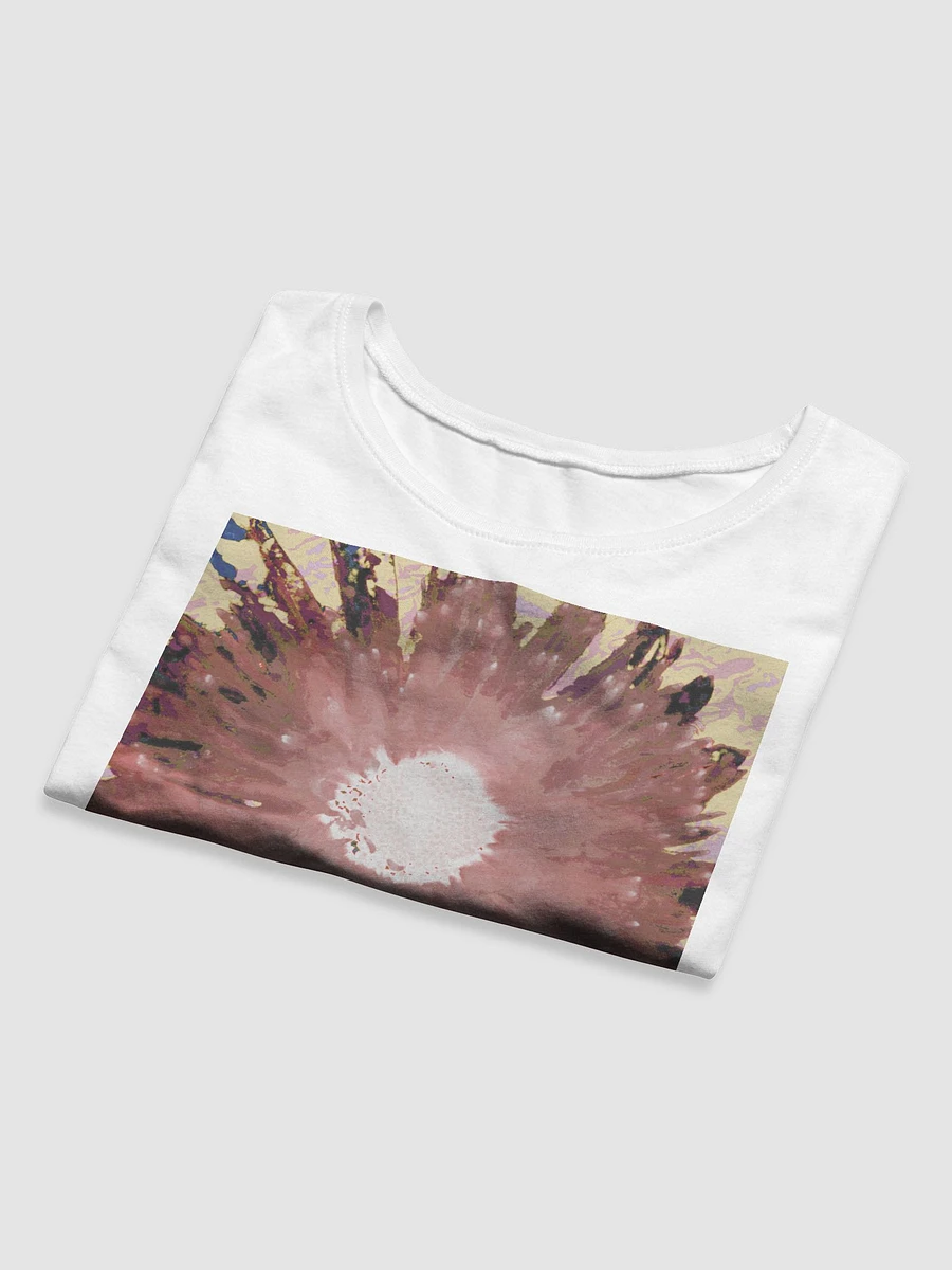 Abstract Pink Daisy Light on a Pink Patterned Background Women's Cropped T Shirt product image (8)