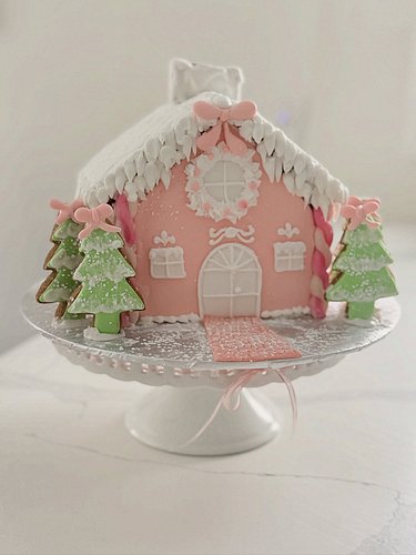 Just made my very first gingerbread from scratch! 🫓✨ Found the cutest cutters at the dollar store and couldn’t resist getting...