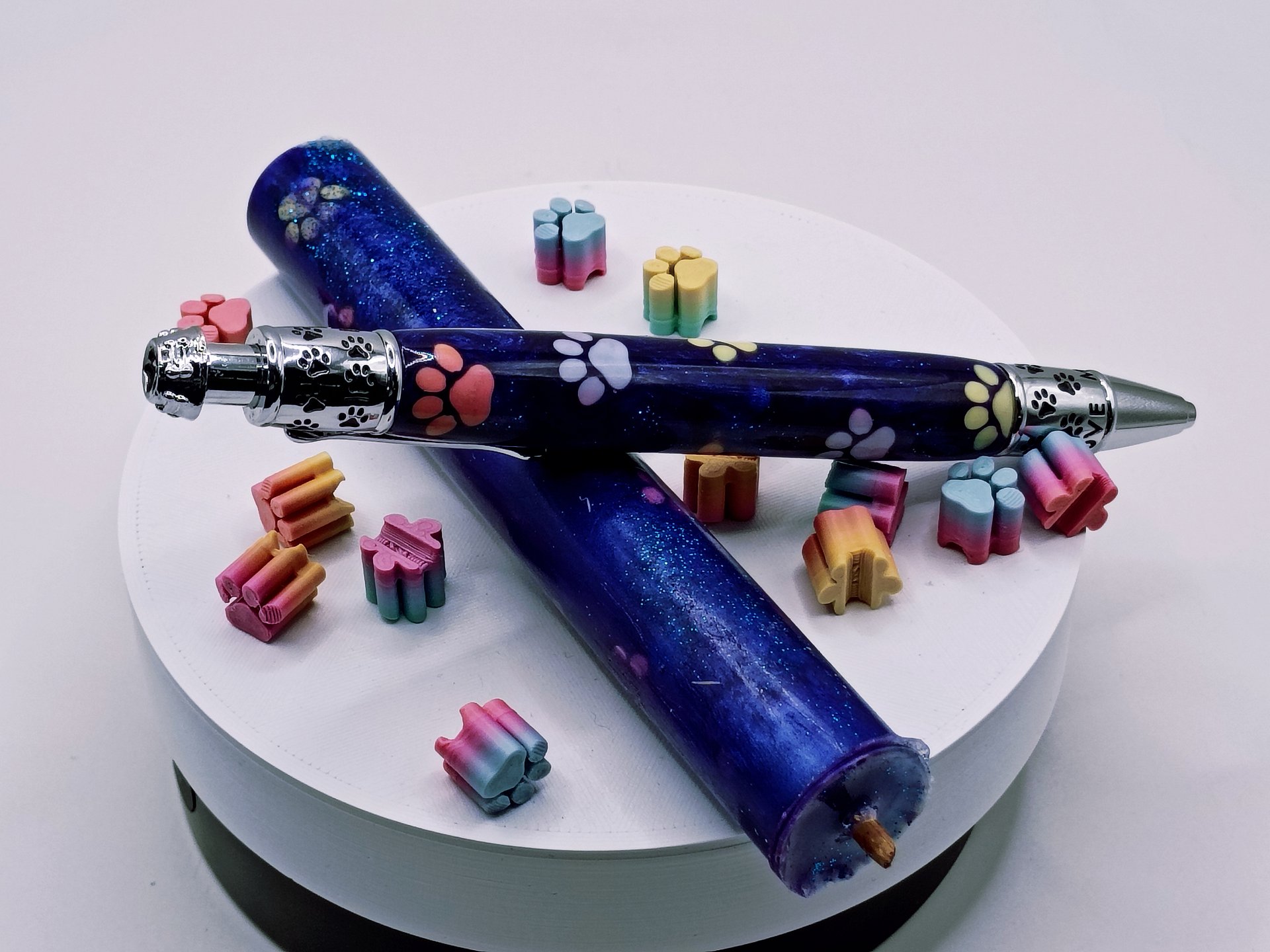 Paw-some Pup Pen – Sparkly Purple Resin & Rainbow 3D Paws product image (1)