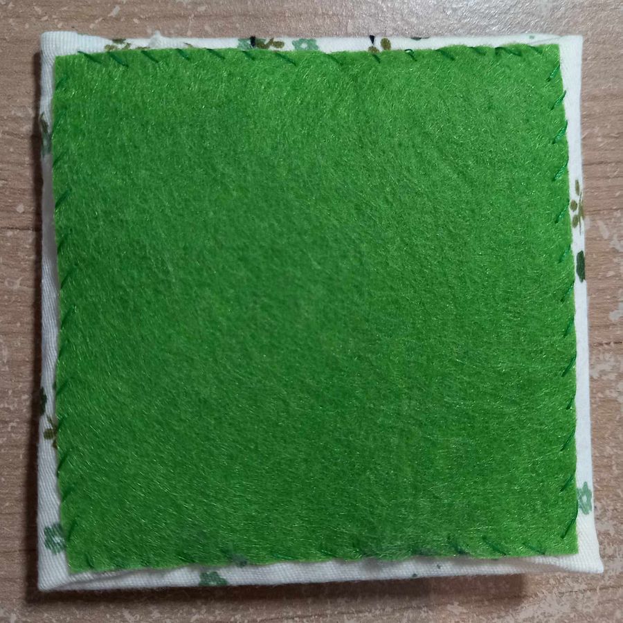 A Single Tomato Embroidery Square product image (4)