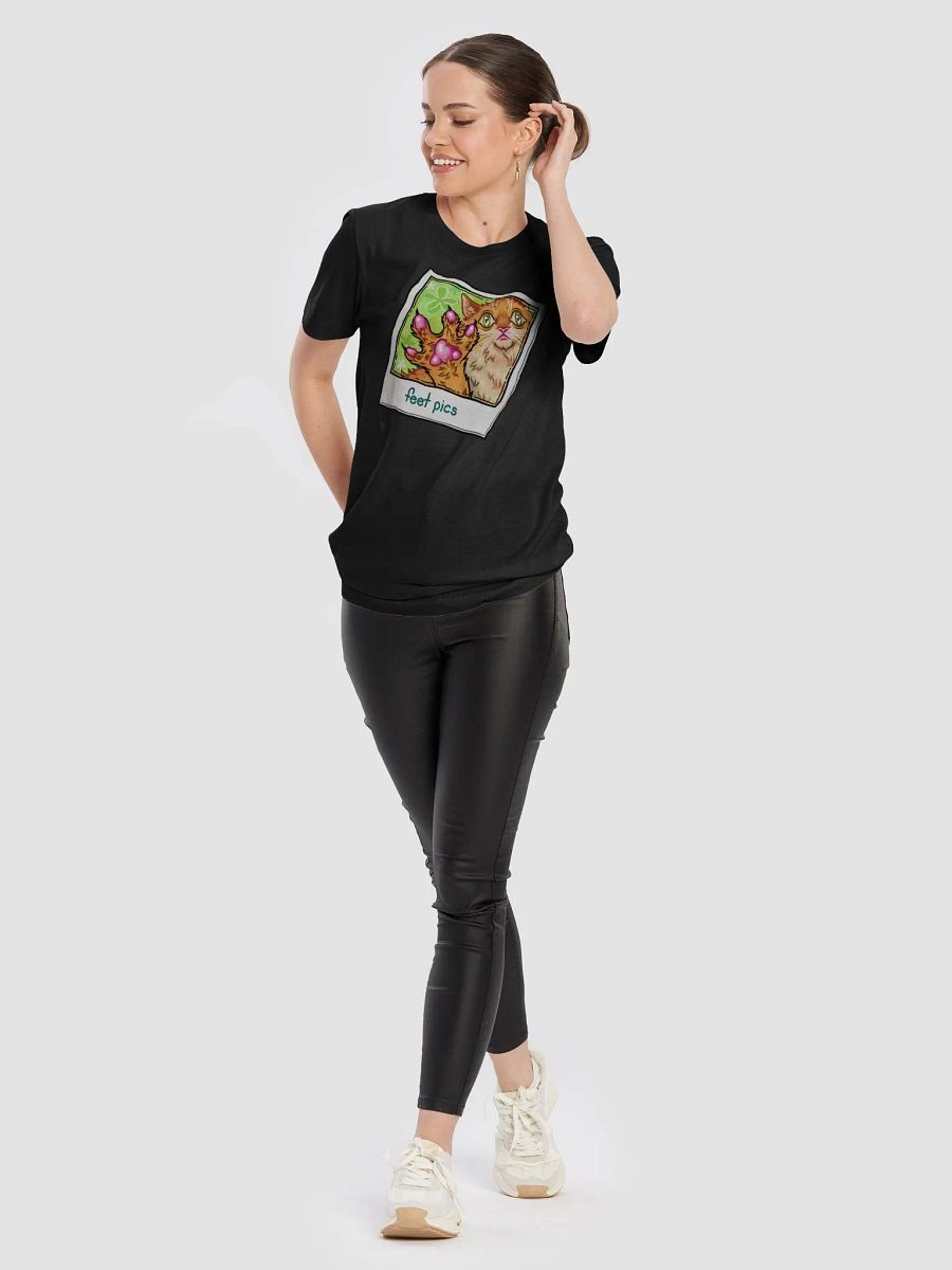 Feet Pics Soft T-Shirt product image (10)