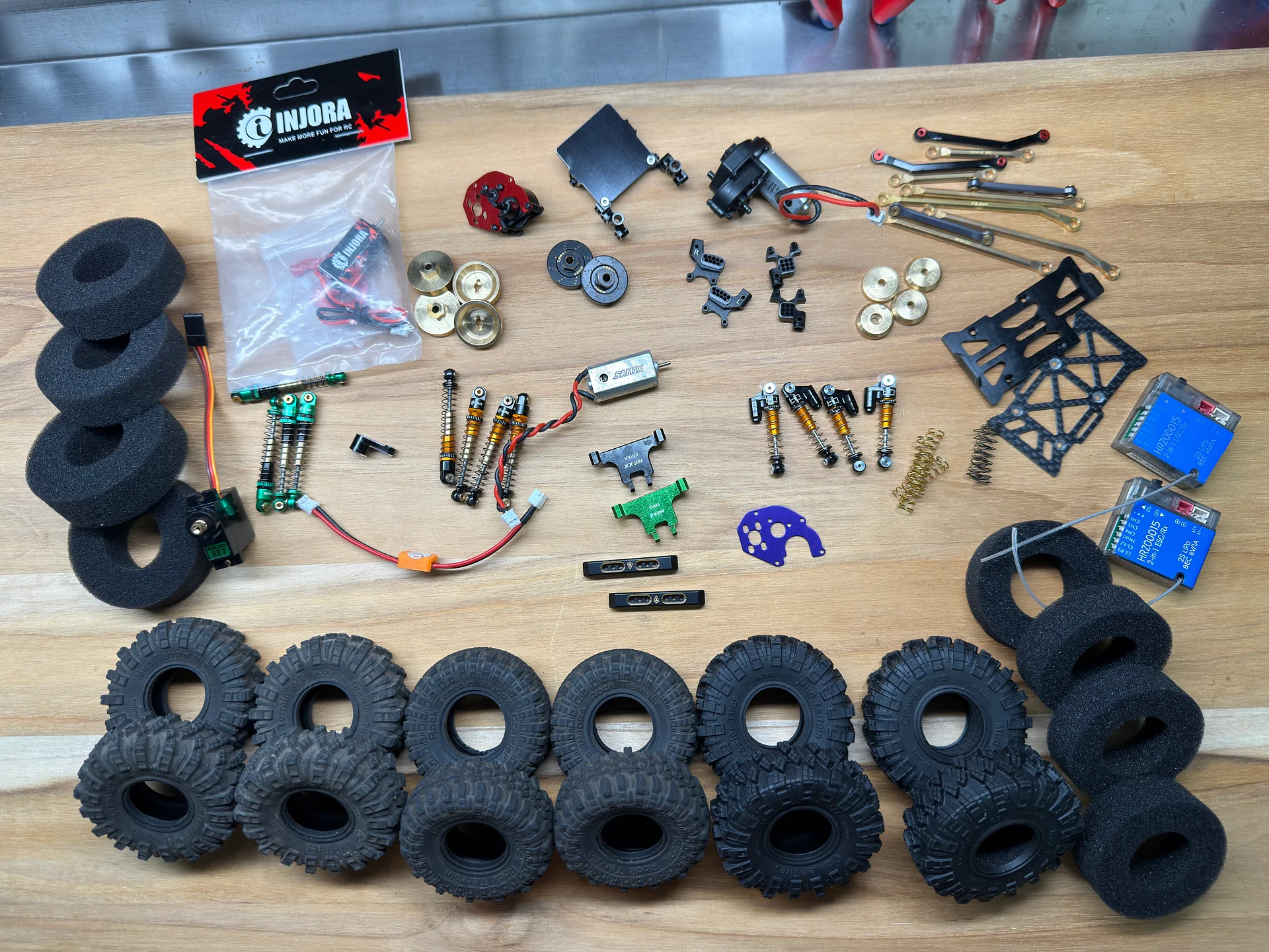 SCX24 Super Terrific Happy Random Bundle product image (1)