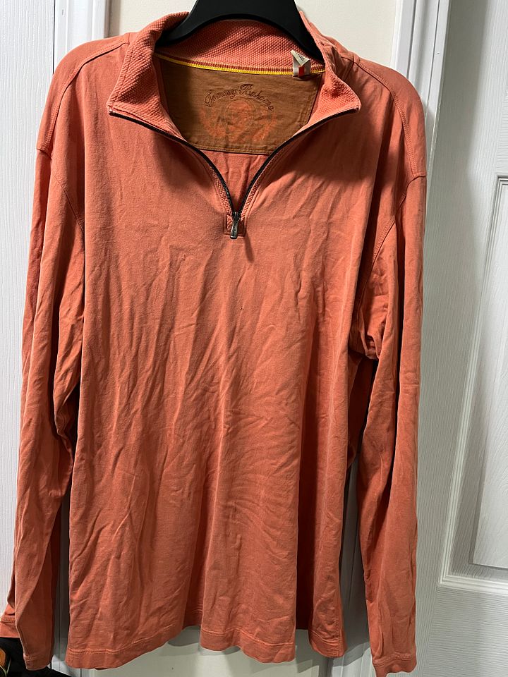 Tommy Bahama Orange Quarter Zip XL product image (1)
