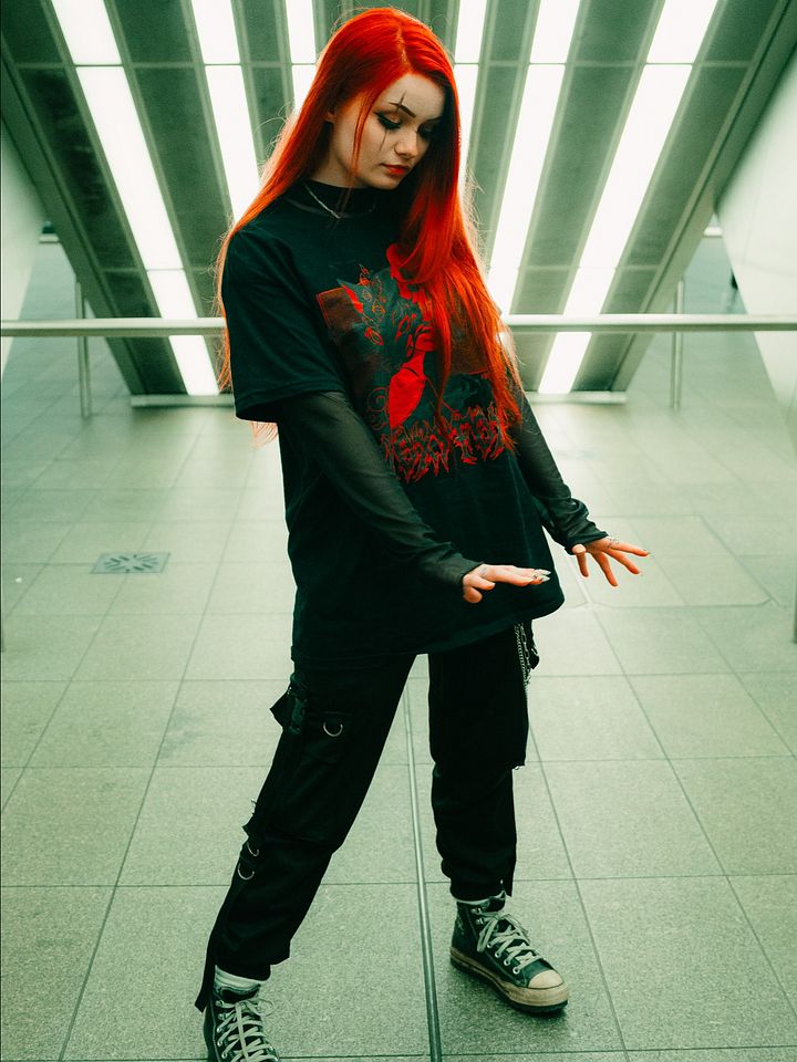 Never trust the Fox - T-Shirt product image (2)