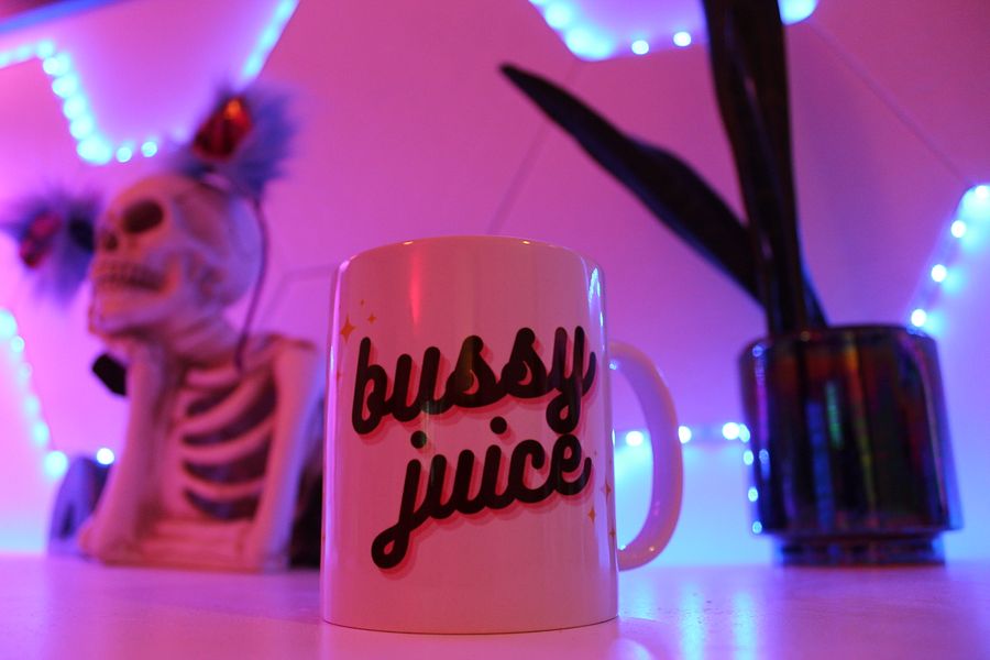 BUSSY JUICE MUG product image (5)