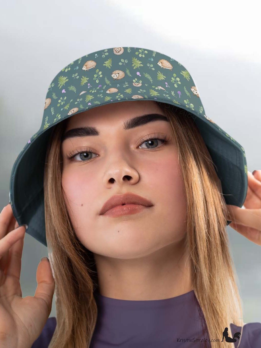 Hedgehogs Reversible Bucket Hat in Hedgehogs on Teal and Solid Teal product image (7)