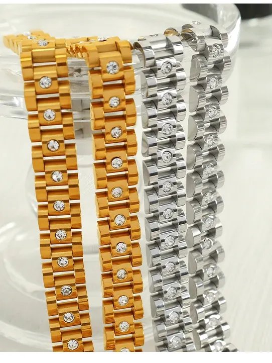 Classic Luxe Link Bracelet | 18K Gold Plated product image (12)