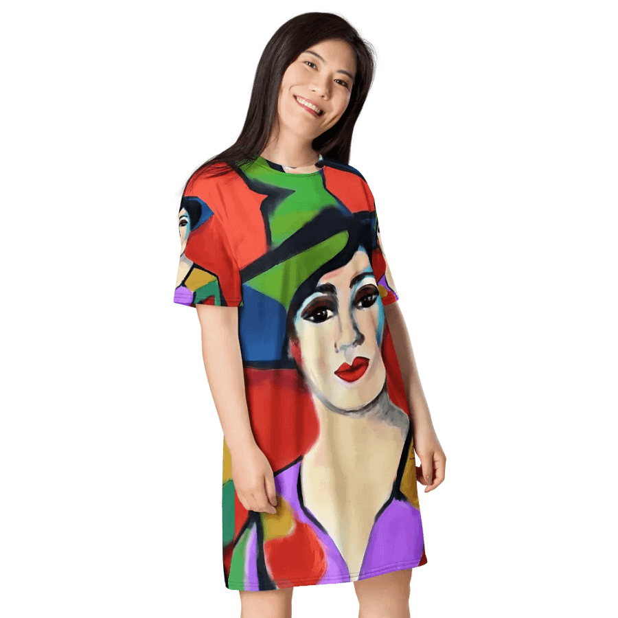 Donna with Hat All-Over Print T-Shirt Dress product image (6)