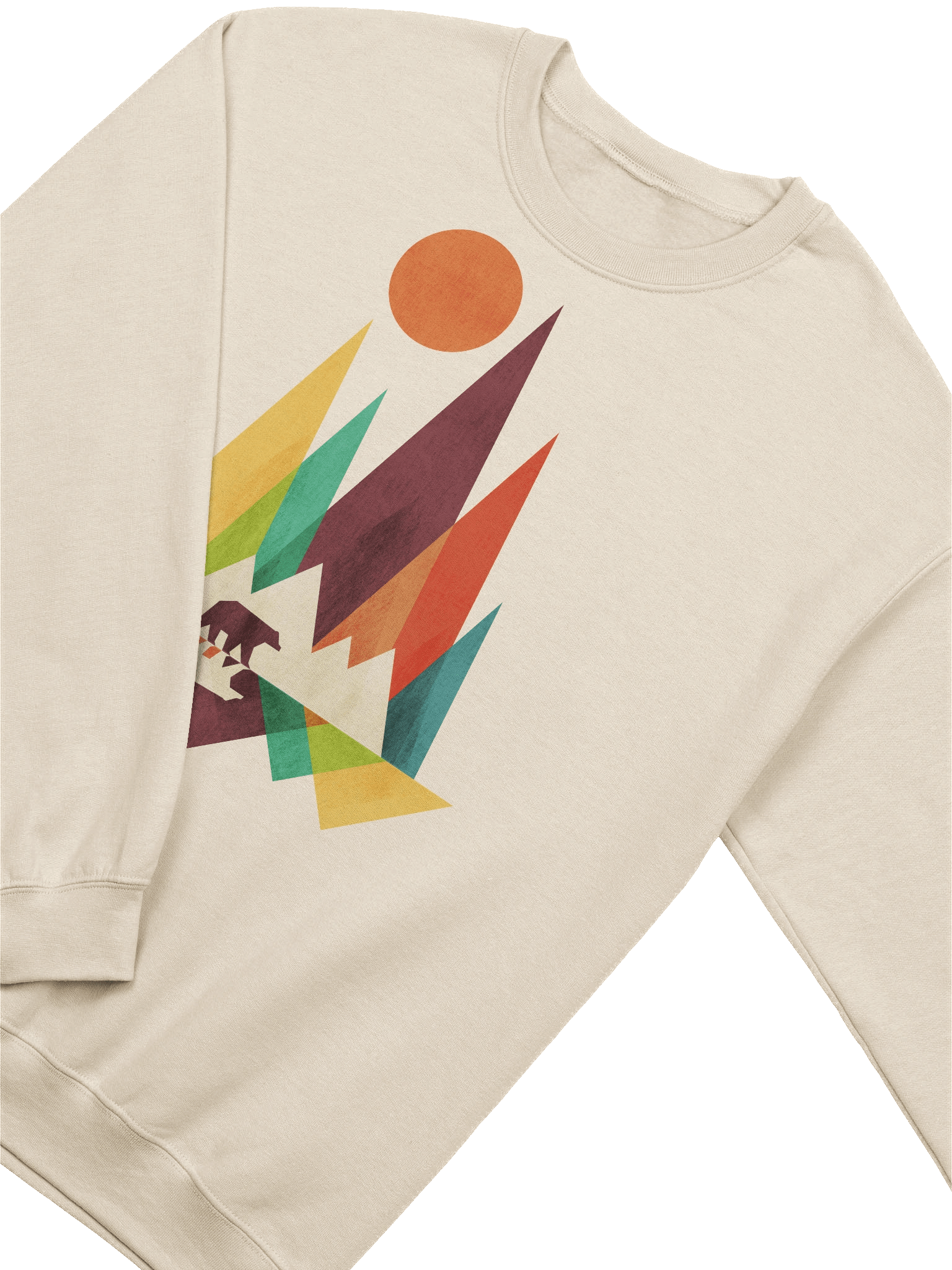 Wild bear graphic sweatshirt product image (39)
