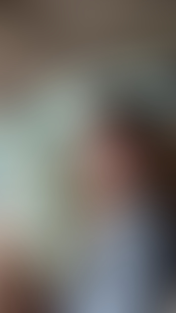 Video thumbnail background